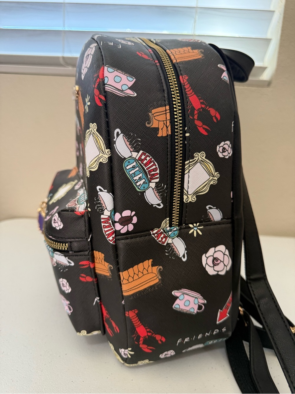 Friends Icons Mini Backpack - Picture 4 of 14